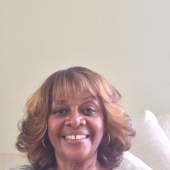 Meet your Posher, Doris - Picture 1 of 1